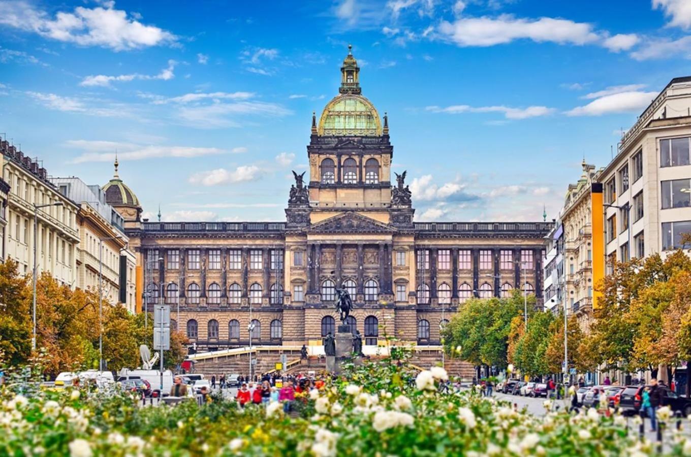 Wenceslas Square Apartment 150 M2 Prag Dış mekan fotoğraf