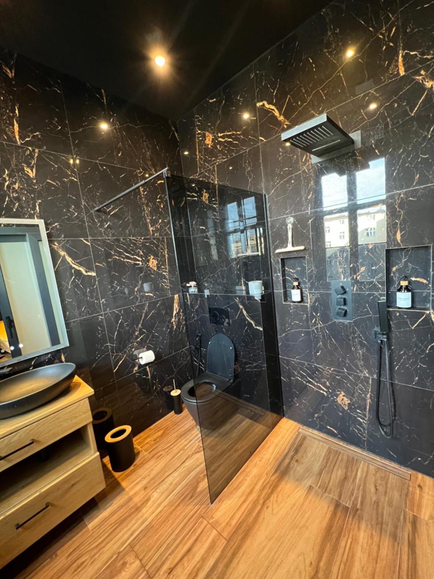 Wenceslas Square Apartment 150 M2 Prag Dış mekan fotoğraf