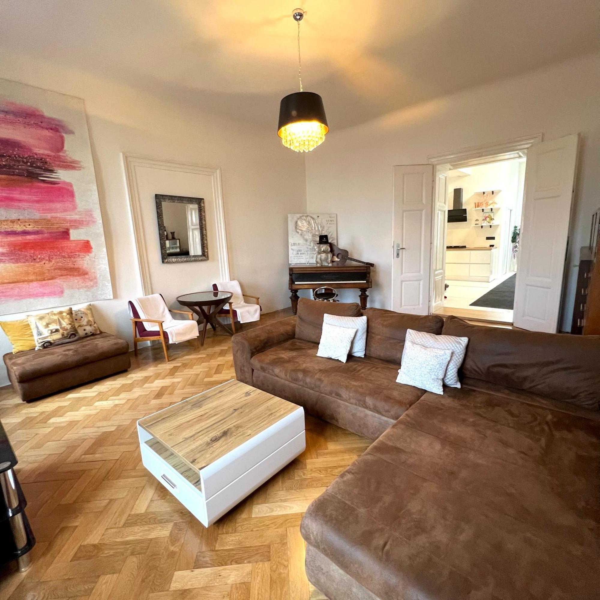 Wenceslas Square Apartment 150 M2 Prag Dış mekan fotoğraf