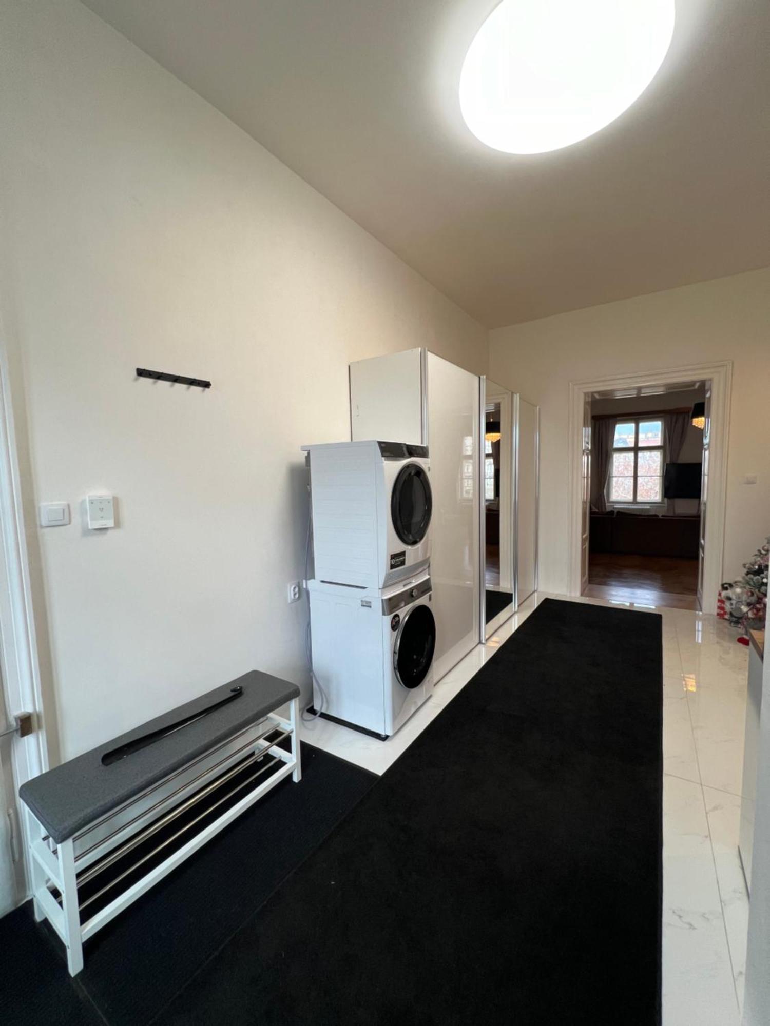 Wenceslas Square Apartment 150 M2 Prag Dış mekan fotoğraf